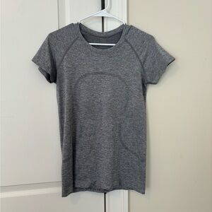 grey lululemon swiftly size 8!!